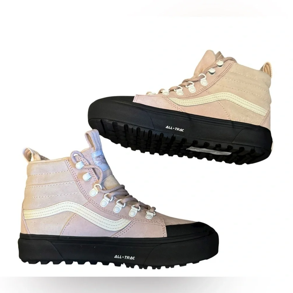 Vans Women's SK8-Hi DR MTE-2 Shoes in Rose Smoke Women’s size 8.5